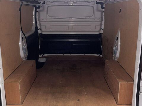 Renault Trafic 2.0 dCi Blue 28 Business+ Panel Van 5dr Diesel Manual SWB Euro 6 (s/s) (130 13