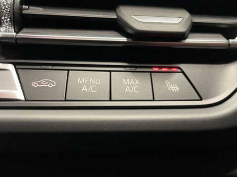 BMW 1 Series 2.0 M135i Hatchback 5dr Petrol Auto xDrive Euro 6 (s/s) (306 ps) Cruise Co 23