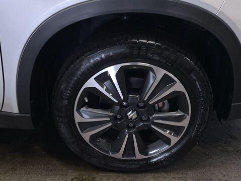 Suzuki Vitara 1.5 SZ5 SUV 5dr Petrol Hybrid AGS Auto ALLGRIP Euro 6 (s/s) (115 ps) Revers 12