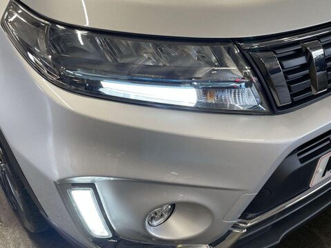 Suzuki Vitara 1.5 SZ5 SUV 5dr Petrol Hybrid AGS Auto ALLGRIP Euro 6 (s/s) (115 ps) Revers 22