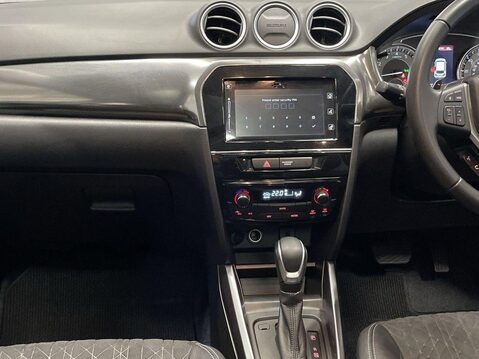 Suzuki Vitara 1.5 SZ5 SUV 5dr Petrol Hybrid AGS Auto ALLGRIP Euro 6 (s/s) (115 ps) Revers 16