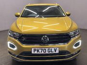 Volkswagen T-Roc 1.5 R-LINE TSI EVO 5d 148 BHP Air Con - Bluetooth - Alloys 10