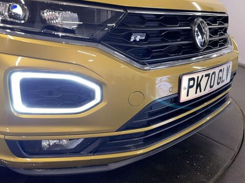 Volkswagen T-Roc 1.5 R-LINE TSI EVO 5d 148 BHP Air Con - Bluetooth - Alloys 11