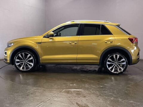 Volkswagen T-Roc 1.5 R-LINE TSI EVO 5d 148 BHP Air Con - Bluetooth - Alloys 5