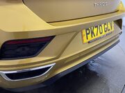 Volkswagen T-Roc 1.5 R-LINE TSI EVO 5d 148 BHP Air Con - Bluetooth - Alloys 14