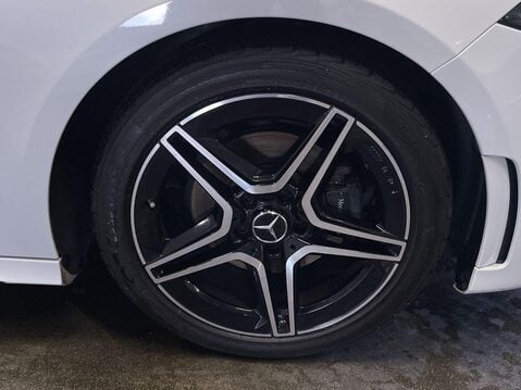 Mercedes-Benz A Class 1.3 A180 AMG Line Edition (Executive) Hatchback 5dr Petrol 7G-DCT Euro 6 (s 12