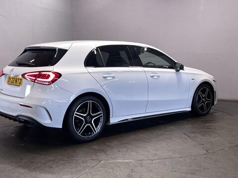 Mercedes-Benz A Class 1.3 A180 AMG Line Edition (Executive) Hatchback 5dr Petrol 7G-DCT Euro 6 (s 8