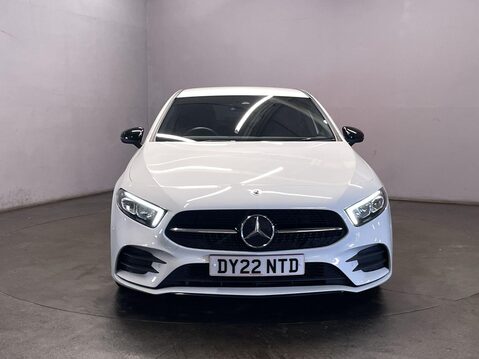 Mercedes-Benz A Class 1.3 A180 AMG Line Edition (Executive) Hatchback 5dr Petrol 7G-DCT Euro 6 (s 3