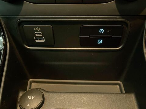 Ford Ecosport 1.0T EcoBoost GPF Titanium SUV 5dr Petrol Manual Euro 6 (s/s) (125 ps) Air 25