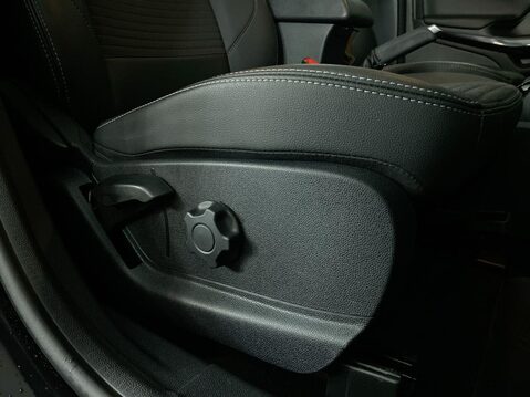 Ford Ecosport 1.0T EcoBoost GPF Titanium SUV 5dr Petrol Manual Euro 6 (s/s) (125 ps) Air 26