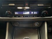 Nissan Qashqai 1.3 DIG-T MHEV Acenta Premium SUV 5dr Petrol Hybrid Manual Euro 6 (s/s) (15 26