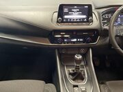 Nissan Qashqai 1.3 DIG-T MHEV Acenta Premium SUV 5dr Petrol Hybrid Manual Euro 6 (s/s) (15 16