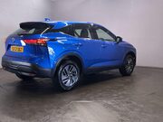 Nissan Qashqai 1.3 DIG-T MHEV Acenta Premium SUV 5dr Petrol Hybrid Manual Euro 6 (s/s) (15 8