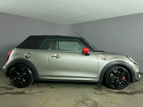 Mini Convertible 2.0 John Cooper Works Convertible 2dr Petrol Steptronic Euro 6 (s/s) (231 p 9