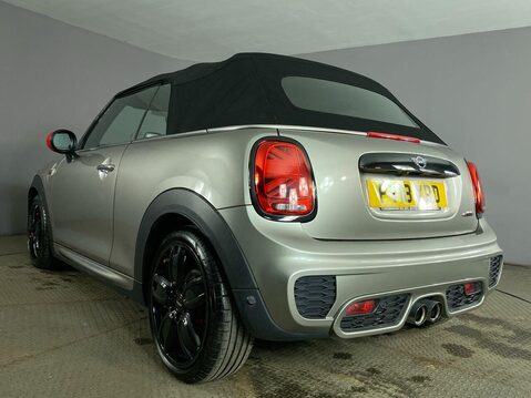 Mini Convertible 2.0 John Cooper Works Convertible 2dr Petrol Steptronic Euro 6 (s/s) (231 p 14