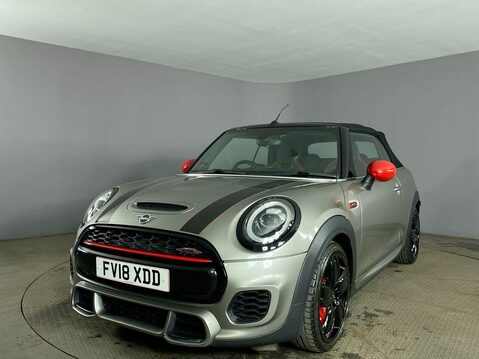 Mini Convertible 2.0 John Cooper Works Convertible 2dr Petrol Steptronic Euro 6 (s/s) (231 p 4