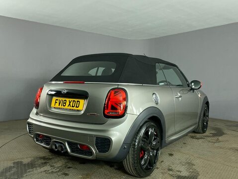 Mini Convertible 2.0 John Cooper Works Convertible 2dr Petrol Steptronic Euro 6 (s/s) (231 p 8