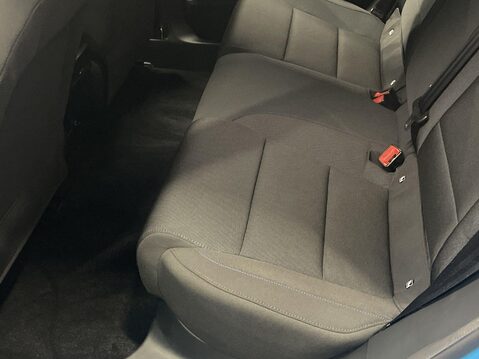 MG MG4 51kWh SE Hatchback 5dr Electric Auto (170 ps) Parking Sensors - Bluetooth - 18