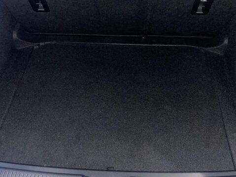 MG MG4 51kWh SE Hatchback 5dr Electric Auto (170 ps) Parking Sensors - Bluetooth - 13