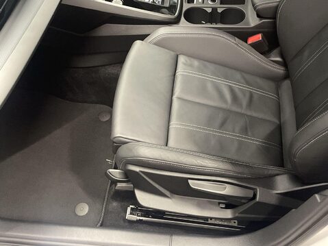 Audi A3 1.5 TFSI 35 S line Saloon 4dr Petrol S Tronic Euro 6 (s/s) (150 ps) Cruise 17