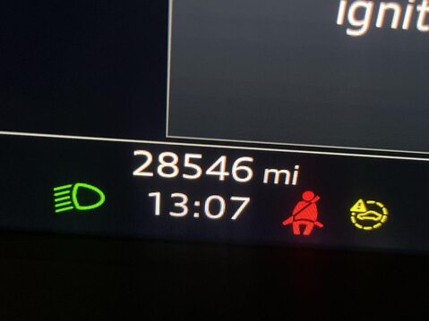 Audi A3 1.5 TFSI 35 S line Saloon 4dr Petrol S Tronic Euro 6 (s/s) (150 ps) Cruise 25