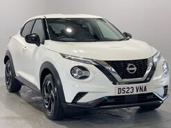 Nissan Juke 1.0 DIG-T N-Connecta SUV 5dr Petrol Manual Euro 6 (s/s) (114 ps) Cruise Co