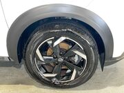 Nissan Juke 1.0 DIG-T N-Connecta SUV 5dr Petrol Manual Euro 6 (s/s) (114 ps) Cruise Co 9