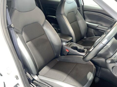 Nissan Juke 1.0 DIG-T N-Connecta SUV 5dr Petrol Manual Euro 6 (s/s) (114 ps) Cruise Co 5