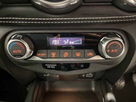 Nissan Juke 1.0 DIG-T N-Connecta SUV 5dr Petrol Manual Euro 6 (s/s) (114 ps) Cruise Co 8