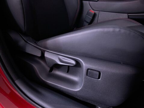 Lexus LBX 1.5 VVT-iE Premium Plus SUV 5dr Petrol Hybrid E-CVT Euro 6 (s/s) (136 ps) C 26