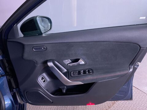 Mercedes-Benz A Class 1.3 A200 AMG Line Night Edition (Premium Plus) Saloon 4dr Petrol 7G-DCT Eur 27