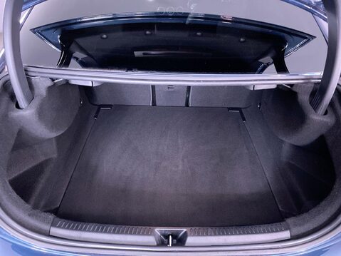 Mercedes-Benz A Class 1.3 A200 AMG Line Night Edition (Premium Plus) Saloon 4dr Petrol 7G-DCT Eur 13