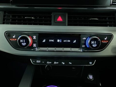 Audi A4 2.0 TFSI 40 S line Estate 5dr Petrol S Tronic Euro 6 (s/s) (204 ps) Cruise 25