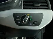 Audi A4 2.0 TFSI 40 S line Estate 5dr Petrol S Tronic Euro 6 (s/s) (204 ps) Cruise 23