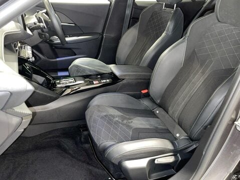 Peugeot 2008 1.2 PureTech GT Premium SUV 5dr Petrol EAT Euro 6 (s/s) (130 ps) Alloys - S 16