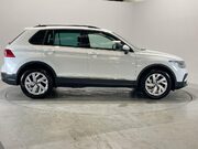 Volkswagen Tiguan 1.5 TSI Life SUV 5dr Petrol Manual Euro 6 (s/s) (150 ps) Cruise Control - 9