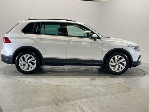 Volkswagen Tiguan 1.5 TSI Life SUV 5dr Petrol Manual Euro 6 (s/s) (150 ps) Cruise Control - 9