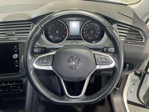 Volkswagen Tiguan 1.5 TSI Life SUV 5dr Petrol Manual Euro 6 (s/s) (150 ps) Cruise Control - 20