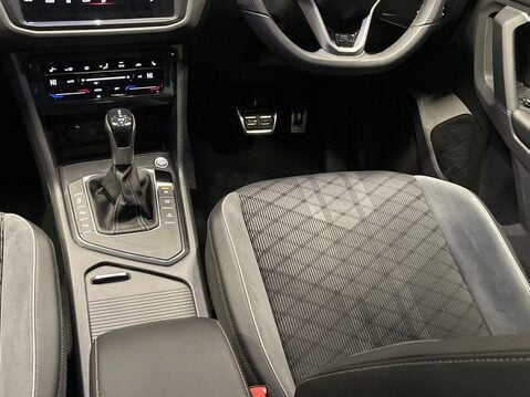 Volkswagen Tiguan 1.5 TSI R-Line SUV 5dr Petrol DSG Euro 6 (s/s) (150 ps) Parking Sensors - C 15