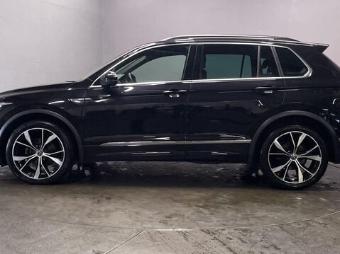 Volkswagen Tiguan 1.5 TSI R-Line SUV 5dr Petrol DSG Euro 6 (s/s) (150 ps) Parking Sensors - C 5
