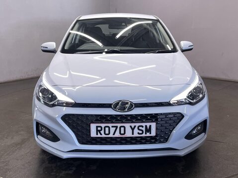 Hyundai i20 1.2 SE Launch Edition Hatchback 5dr Petrol Manual Euro 6 (s/s) (84 ps) Park 10