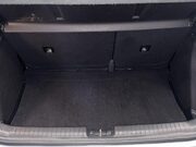 Hyundai i20 1.2 SE Launch Edition Hatchback 5dr Petrol Manual Euro 6 (s/s) (84 ps) Park 13