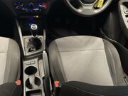 Hyundai i20 1.2 SE Launch Edition Hatchback 5dr Petrol Manual Euro 6 (s/s) (84 ps) Park 15