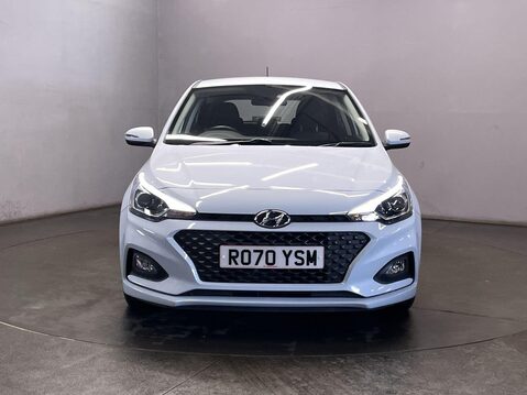 Hyundai i20 1.2 SE Launch Edition Hatchback 5dr Petrol Manual Euro 6 (s/s) (84 ps) Park 3