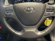 Hyundai i20 1.2 SE Launch Edition Hatchback 5dr Petrol Manual Euro 6 (s/s) (84 ps) Park 20