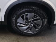 Nissan Qashqai 1.3 DIG-T MHEV Acenta Premium SUV 5dr Petrol Hybrid Manual Euro 6 (s/s) (14 12