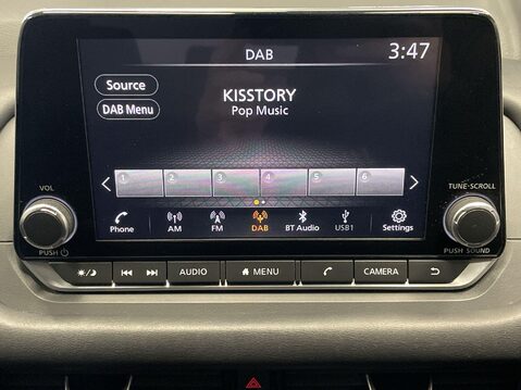 Nissan Qashqai 1.3 DIG-T MHEV Acenta Premium SUV 5dr Petrol Hybrid Manual Euro 6 (s/s) (14 25