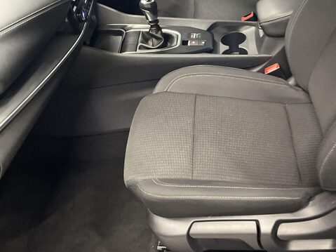 Nissan Qashqai 1.3 DIG-T MHEV Acenta Premium SUV 5dr Petrol Hybrid Manual Euro 6 (s/s) (14 17