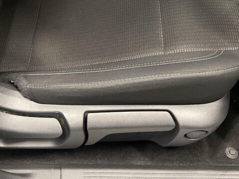 Nissan Qashqai 1.3 DIG-T MHEV Acenta Premium SUV 5dr Petrol Hybrid Manual Euro 6 (s/s) (14 22