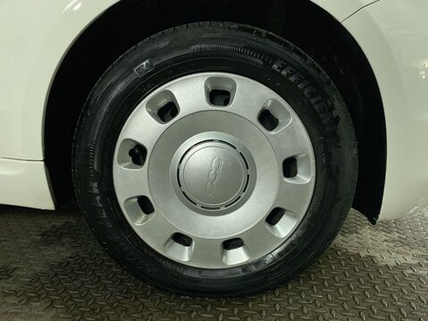 Fiat 500 1.0 MHEV Pop Hatchback 3dr Petrol Manual Euro 6 (s/s) (70 bhp) Air Con - B 12